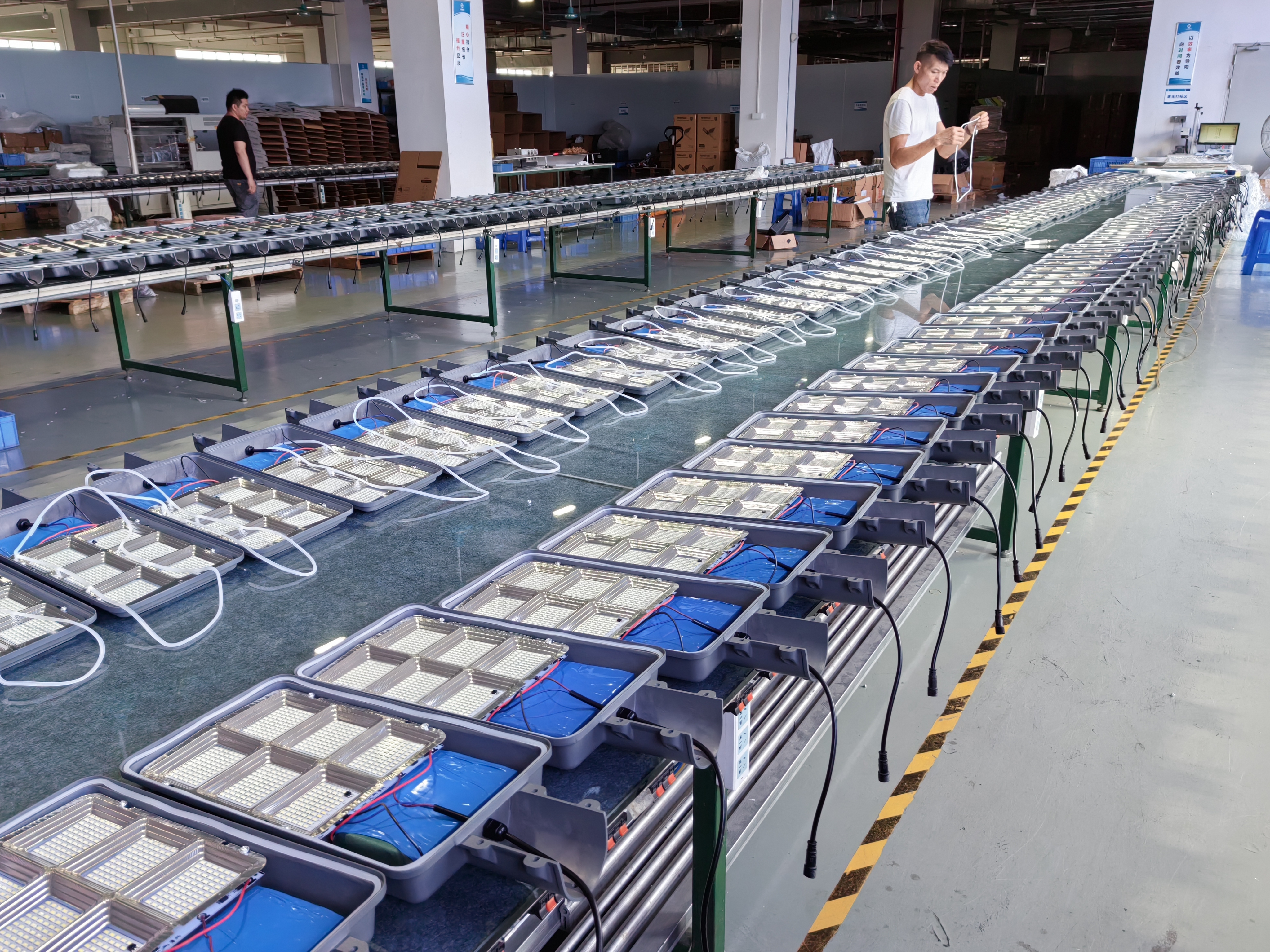 太陽(yáng)能庭院燈-天眼116(圖6) 太陽(yáng)能庭院燈-天眼116(圖6)